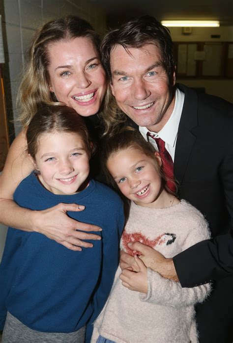 Rebecca Romijn And Jerry Oconnell Step Out With Their Twin Daughters