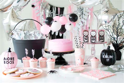 A Not So Spooky Pink Halloween Party For The Kids