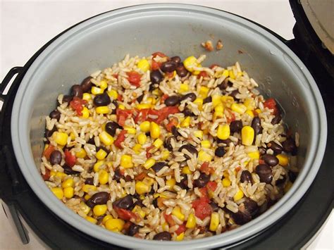 This tasty mexican rice and beans dish requires minimal effort and can be eaten as a meal in itself or served as a side. Rice Cooker Beans and Rice | Food drinks dessert, Rice ...