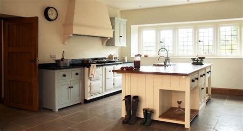 The Characteristics That Define A Traditional English Kitchen
