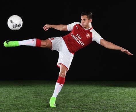 Welcome to the official facebook page of arsenal football club. Arsenal FC PUMA Home Kit 2017/18 - Marca de Gol