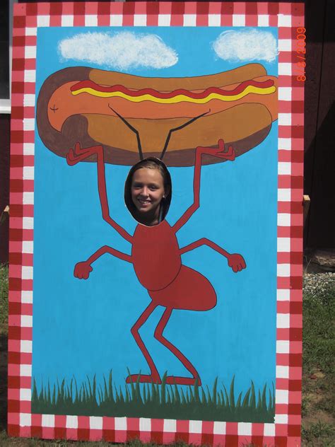 Ant Carrying Hot Dog Head In A Hole Art Painting Hot Dogs