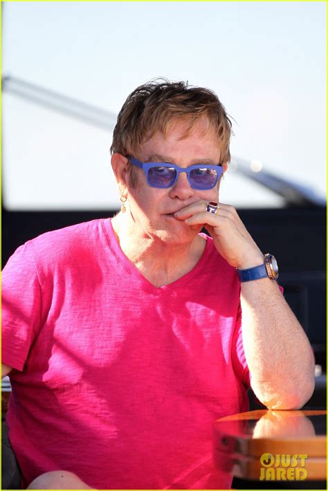 Elton John Vacations After Appendicitis Recovery Photo 2929257 David