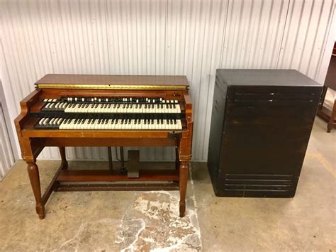 Hammond B3 Tube Console Organ And Leslie 22 R Walnut Reverb