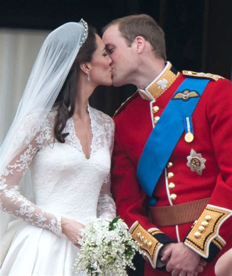 Prince William And Duchess Of Cambridge Kate Middleton Are Auctioning Their Wedding Cake Life