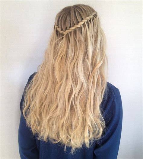 The waterfall braid is an elegant weave that is super easy to achieve. 20 Best Waterfall Braid Hairstyle Ideas - Hairstyles Weekly