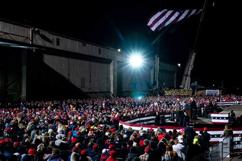 They Cheered Trump In Minnesota At The Last Big Rally Before His Virus Test The New York Times