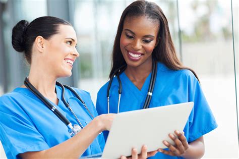 How To Land Your Next Travel Nurse Job Host Healthcare Travel Nurse