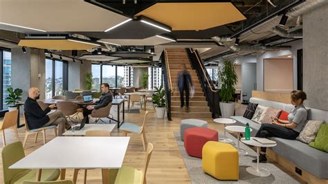 The company employs more than 11,700 people in over 27 countries. QBE Insurance Auckland | Projects | Gensler