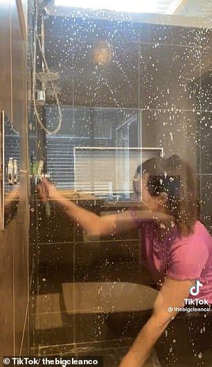 how to clean a shower in 10 minutes melbourne cleaner reveals step by step process express digest