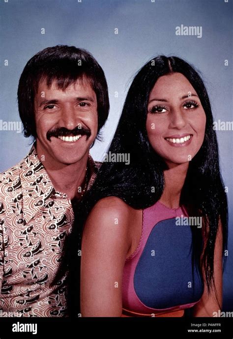 Sonny Bono And Cher Fotografía De Stock Alamy