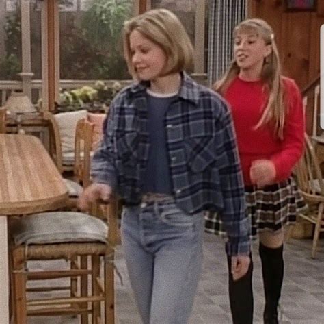 Dj Full House 19871995 90s Inspired Outfits Tv Show Outfits