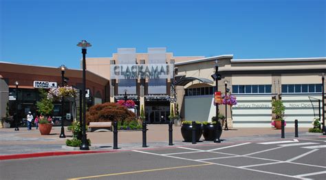 Fileclackamas Town Center South Central Entrance