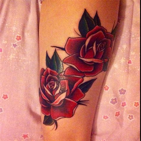Roses Thigh Tattoo By Sadee Glover Tattoos Roses Thigh Tattoo Thigh
