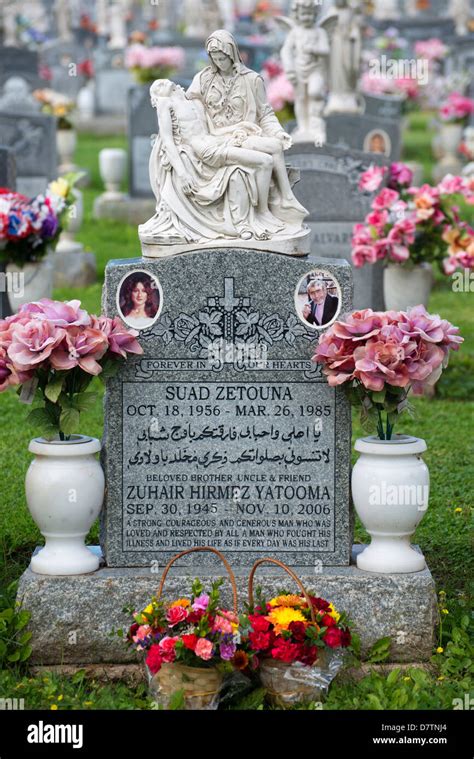 Grave At Holy Cross Cemetery San Diego California Stock Photo