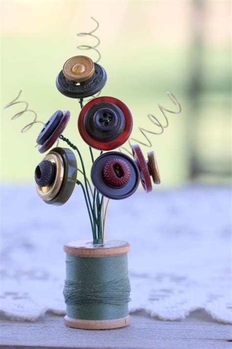 Buttons Bouquet In Wooden Spool Spool Crafts Thread Spools Wooden
