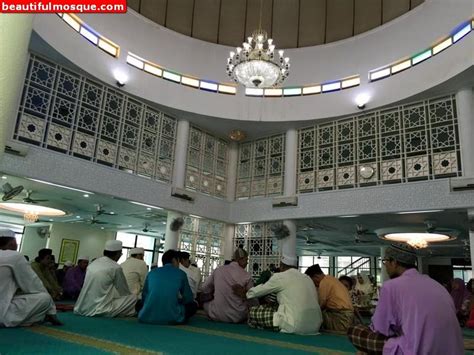 Ia menawarkan perkhidmatan yang eksklusif dalam pilihan penjagaan kesihatan. World Beautiful Mosques Pictures