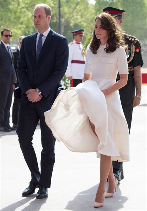 Royal Slip Kate Middleton Suffers Embarrassing Wardrobe Malfunction