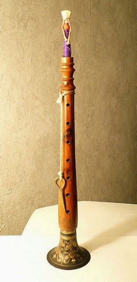 Gamelan adalah salah satu alat musik yang berasal dari daerah jawa tengah. Alat Musik Tradisional Serunai Asal Daerah Minangkabau Sumatera Barat