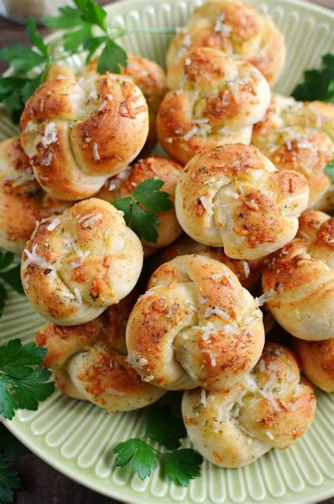 Easy Garlic Parmesan Knots Recipe Cookme Recipes