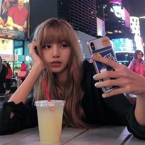 Lisa Lalisa Manobal Blackpink Selca Icon Pfp Kpop Lalisa Manoban