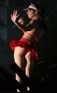 Charli Xcx Flashes Her Tits Ass And Camel Toe In Concert