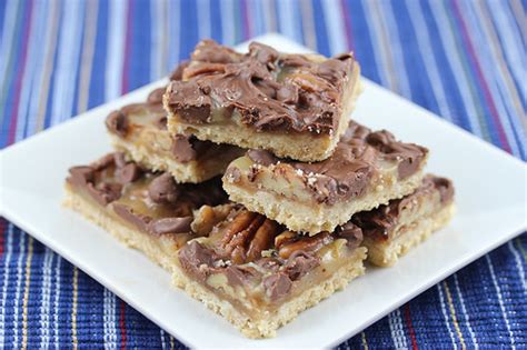 Caramel And Chocolate Pecan Bars Recipe Cully S Kitchen