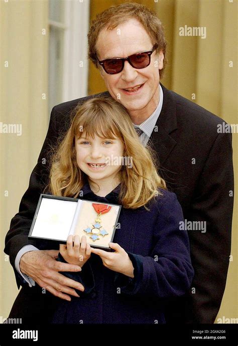 Sixties Singer Ray Davies 59 From The Band The Kinks With His Daughter Eva Age 7 After He