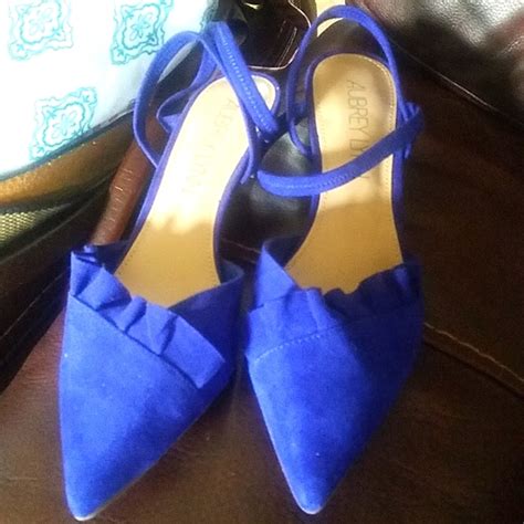 shoes aubrey lynn royal blue sz 7 poshmark