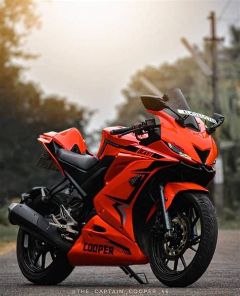 Yamaha yzf r15 v3 is a sports bike available at a starting price of rs. Best Yamaha R15 V3 Modified Examples in India with Images