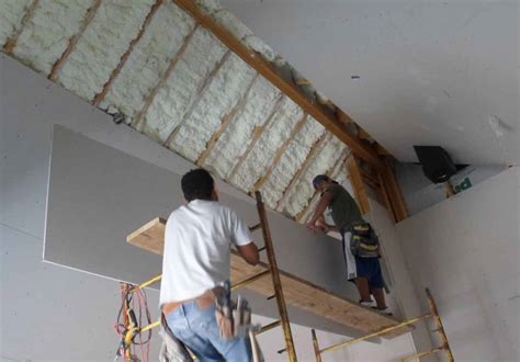 Rocky Hollow Home Hanging Drywall