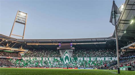 Das wohninvest weserstadion, das stadion des sv werder bremen. Neuer Name für Weserstadion? Werder Bremen überlegt Rechte ...