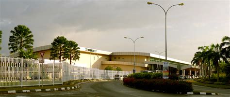 There are four bus terminals at kota kinabalu and two of the terminals are for local town buses and another two are for express bus terminal. Terminal 2 of the Kota Kinabalu International Airport