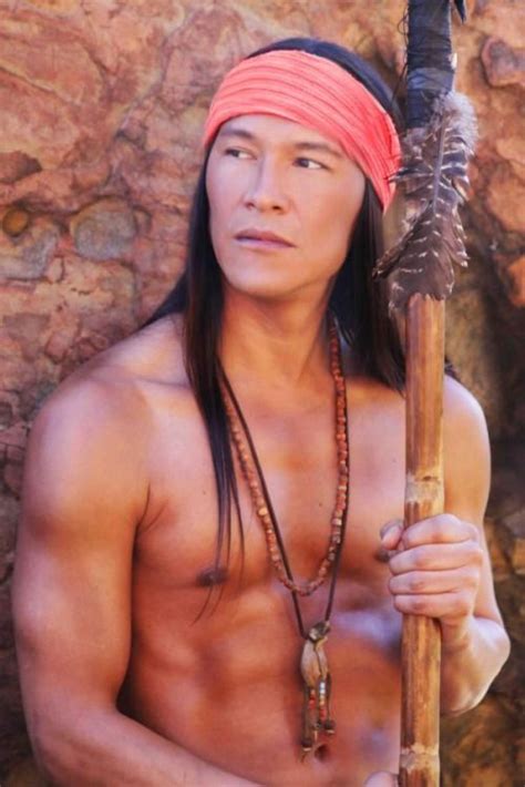 tribalmalebeauty Homme indien Images amérindiens Hommes amérindiens
