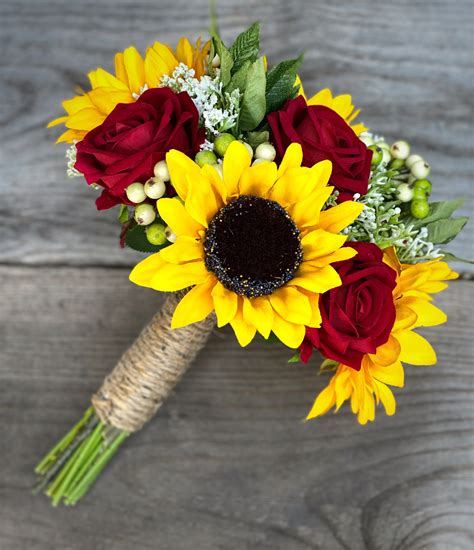 Sunflower Bouquet Sunflower Rose Bouquet Red Rose Bouquet Etsy