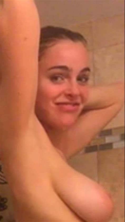 Elizabeth Turner Nude Leaked Pics Porn Scandal Planet