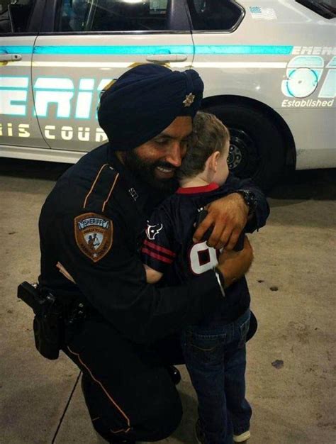First Sikh Police Officer To Wear Turban On Duty Killed During Traffic