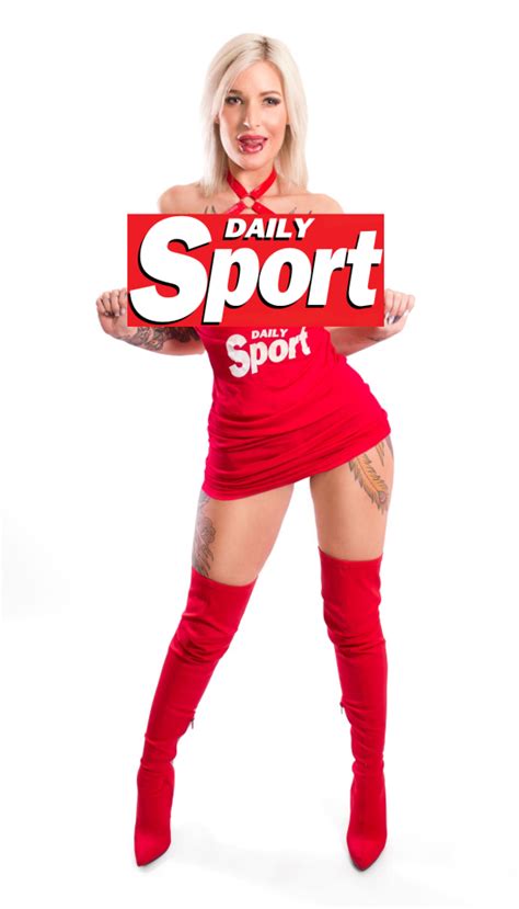 Sport Babe Offers Free Porn To Nhs Workers Daily Sport