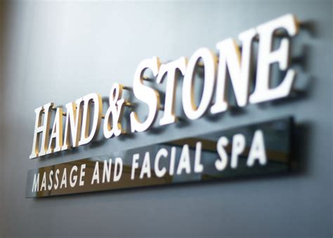 Hand And Stone Massage And Facial Spa Chicago Lakeview 26 Photos And 61 Reviews 3210 N Lincoln