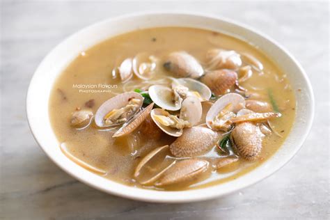 Easy steps to make superior spicy clams soup (siong tong lat lala tong) using. Lai Foong Beef Noodles and Lala Noodles, Kuala Lumpur ...