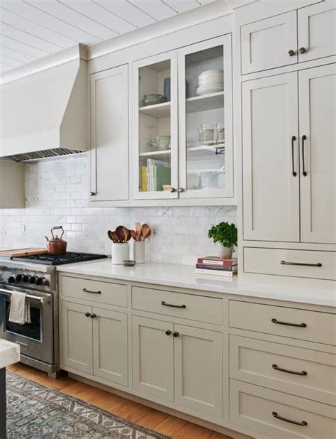 Benjamin Moore Revere Pewter With Maple Cabinets