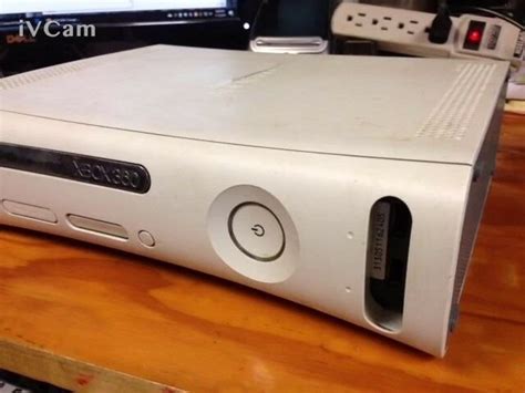 Microsoft Xbox 360 Arcade Console With 20gb Drive Hard Drive X Box