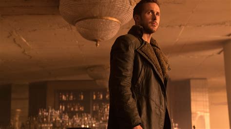 Review In ‘blade Runner 2049 Hunting Replicants Amid Strangeness