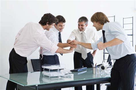 Team Building Activities That Strengthen Your Bond With Employees