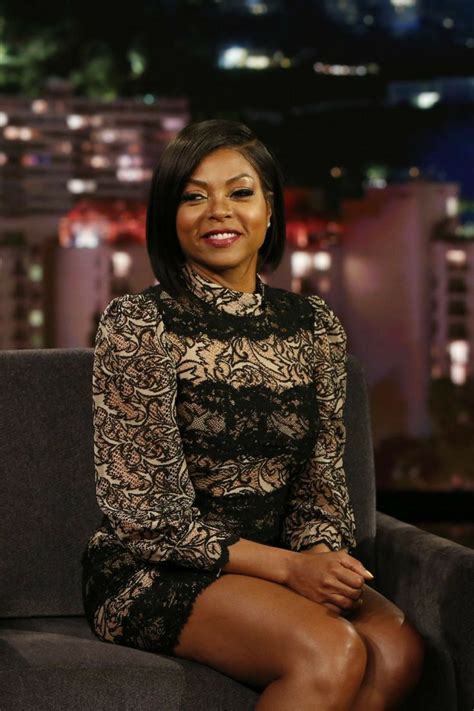 Taraji p henson rocking her short hair at the 2017 sag awards image source : Taraji P Henson in 2020 | Taraji p henson hairstyles ...
