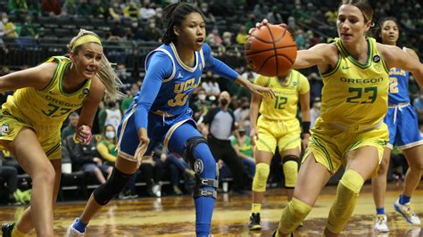 oregon women basketball bounces back defeating ucla by double digits