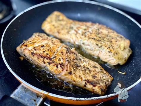 Sebenarnya saya adalah saudara perempuan karitu pi kat. Ini Caranya Nak Buat Ikan Salmon Grill Jadi Lebih Sedap ...