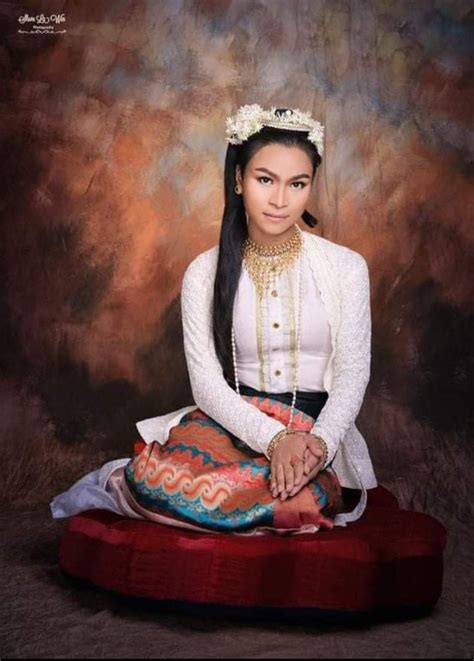 Myanmar 🇲🇲 Burmese Traditional Costume Myanmar Traditional Dress