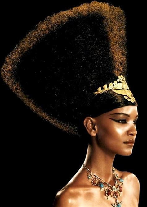 Liya Kebede As Queen Nefertiti Egyptian Hairstyles Egyptian Fashion