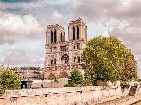 Paris Landmarks And Why You Need To See Them